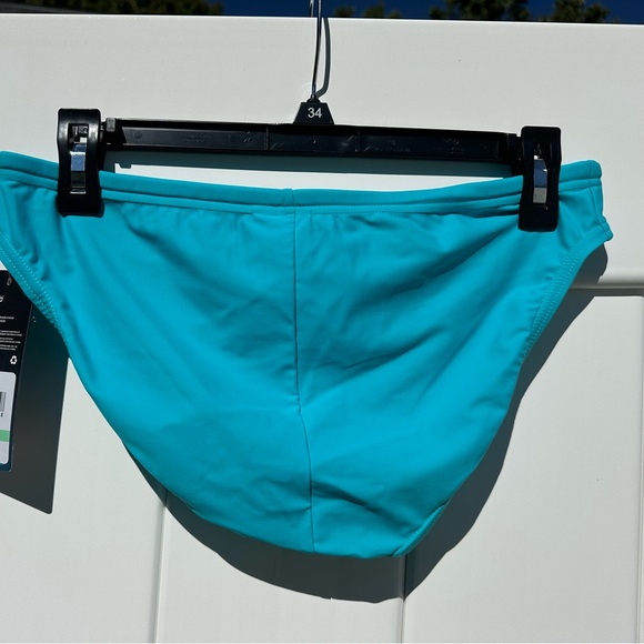 Speedo 2” Solar brief Swim suit - 34 - Picture 2 of 3